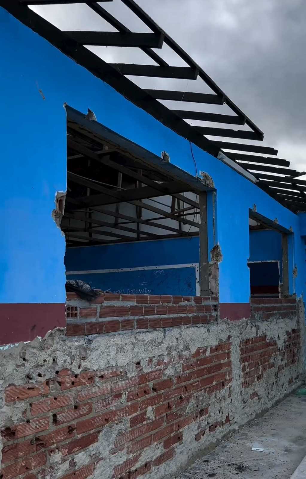 Camacã: Começou a tão sonhada reforma do Colégio Estadual Anísio Loureiro em São João do Panelinha